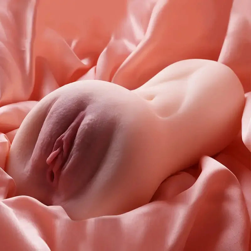Lulu: Vagina Finta da 1,1 KG con Tunnel 3D da 14 CM